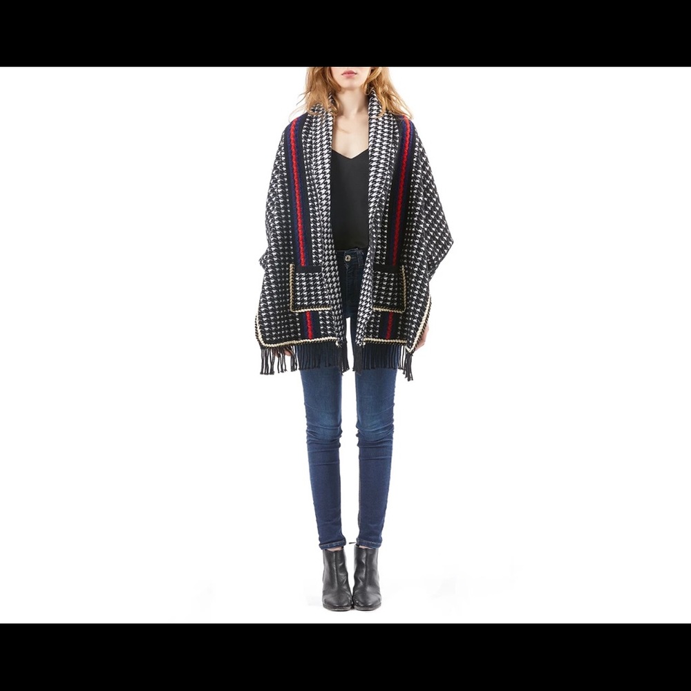 Houndstooth poncho shawl with sleeves and pockets - Picture 2 of 8